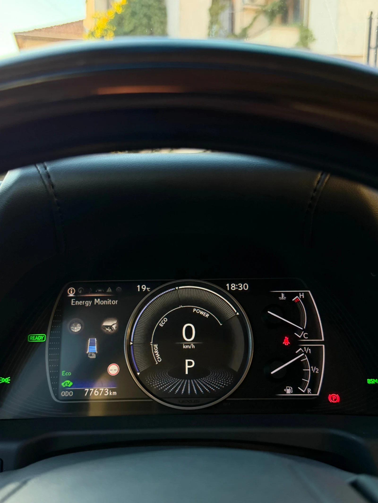 Lexus ES, снимка 11 - Автомобили и джипове - 56125373