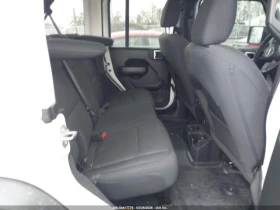 Jeep Wrangler UNLIMITED WILLYS 4X4, снимка 11