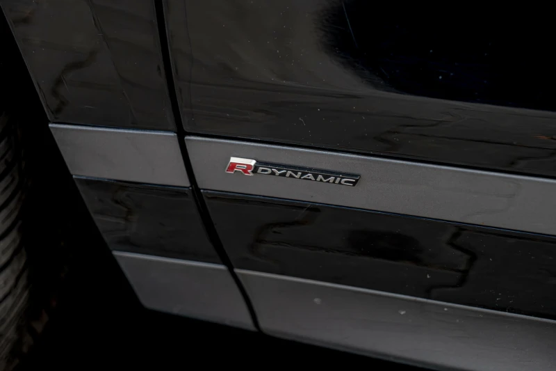 Land Rover Range Rover Evoque P180 R-Dynamic S/Обдухване/Камера 360/Lane Assist, снимка 17 - Автомобили и джипове - 50854886