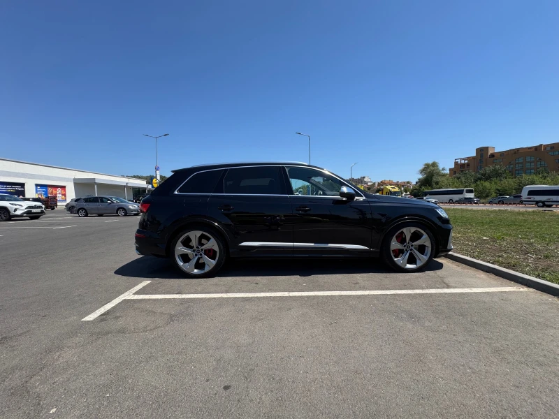 Audi SQ7 Завиващ заден мост Нощно Head-Up Всички асистенти, снимка 6 - Автомобили и джипове - 52452454