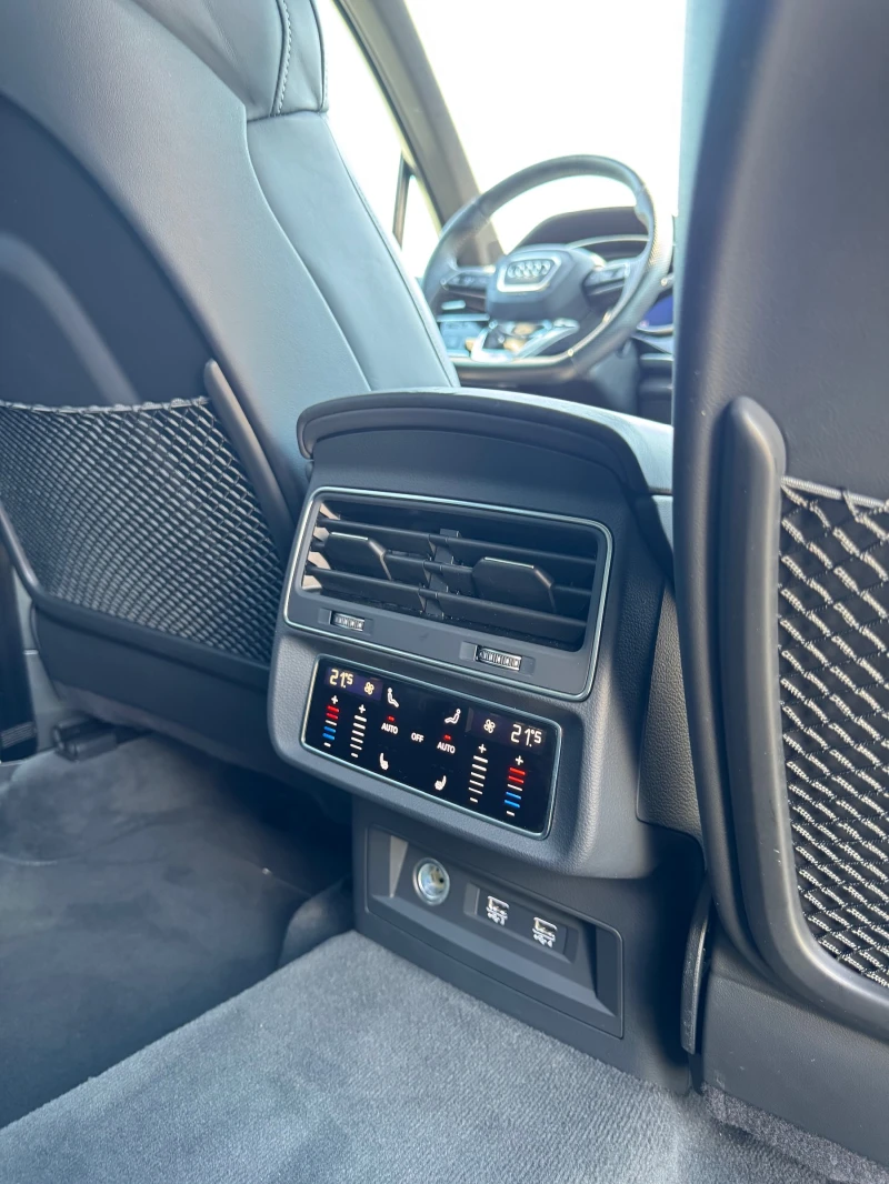 Audi SQ7 Завиващ заден мост Нощно Head-Up Всички асистенти, снимка 11 - Автомобили и джипове - 52452454