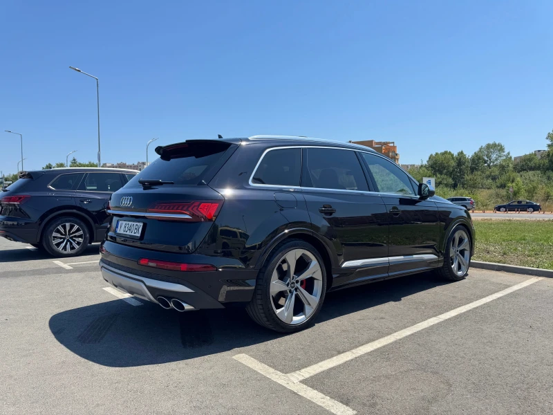Audi SQ7 Завиващ заден мост Нощно Head-Up Всички асистенти, снимка 4 - Автомобили и джипове - 52452454
