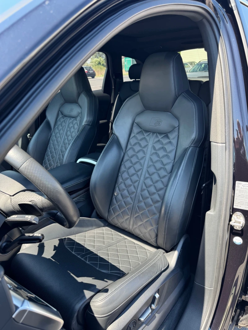 Audi SQ7 Завиващ заден мост Нощно Head-Up Всички асистенти, снимка 8 - Автомобили и джипове - 52452454
