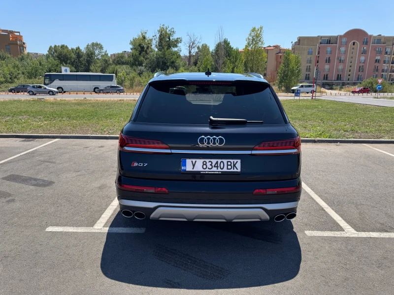 Audi SQ7 Завиващ заден мост Нощно Head-Up Всички асистенти, снимка 5 - Автомобили и джипове - 52452454
