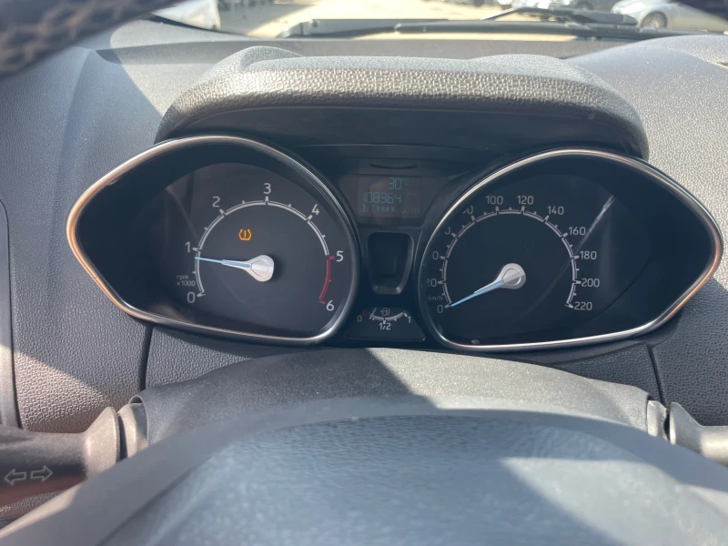 Ford EcoSport, снимка 16 - Автомобили и джипове - 51501447