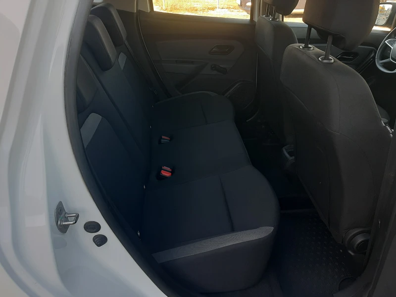 Dacia Duster 1.5DCI 110KS., снимка 10 - Автомобили и джипове - 52228347