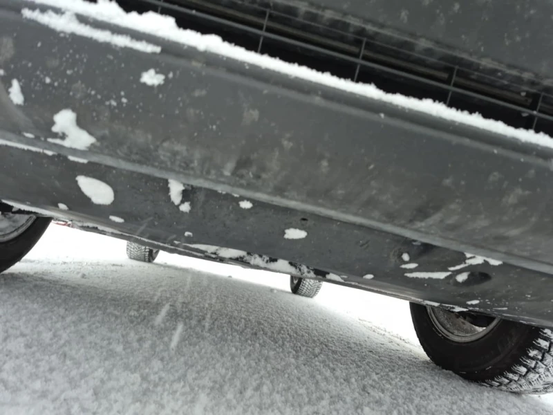 Toyota Rav4 * HYBRID XLE * CARFAX * БЕЗ ПЪРВОНАЧАЛНА ВНОСКА, снимка 17 - Автомобили и джипове - 52873787