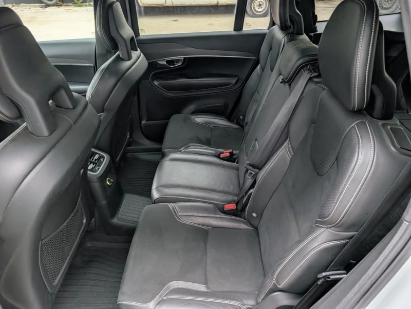 Volvo Xc90 * T8 R Design * CARFAX * БЕЗ ПЪРВОНАЧАЛНА ВНОСКА, снимка 11 - Автомобили и джипове - 53079208