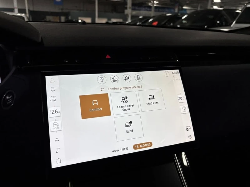 Land Rover Range Rover Velar P340 Dynamic SE * * CARFAX * * АВТОКРЕДИТ * * , снимка 9 - Автомобили и джипове - 53274191