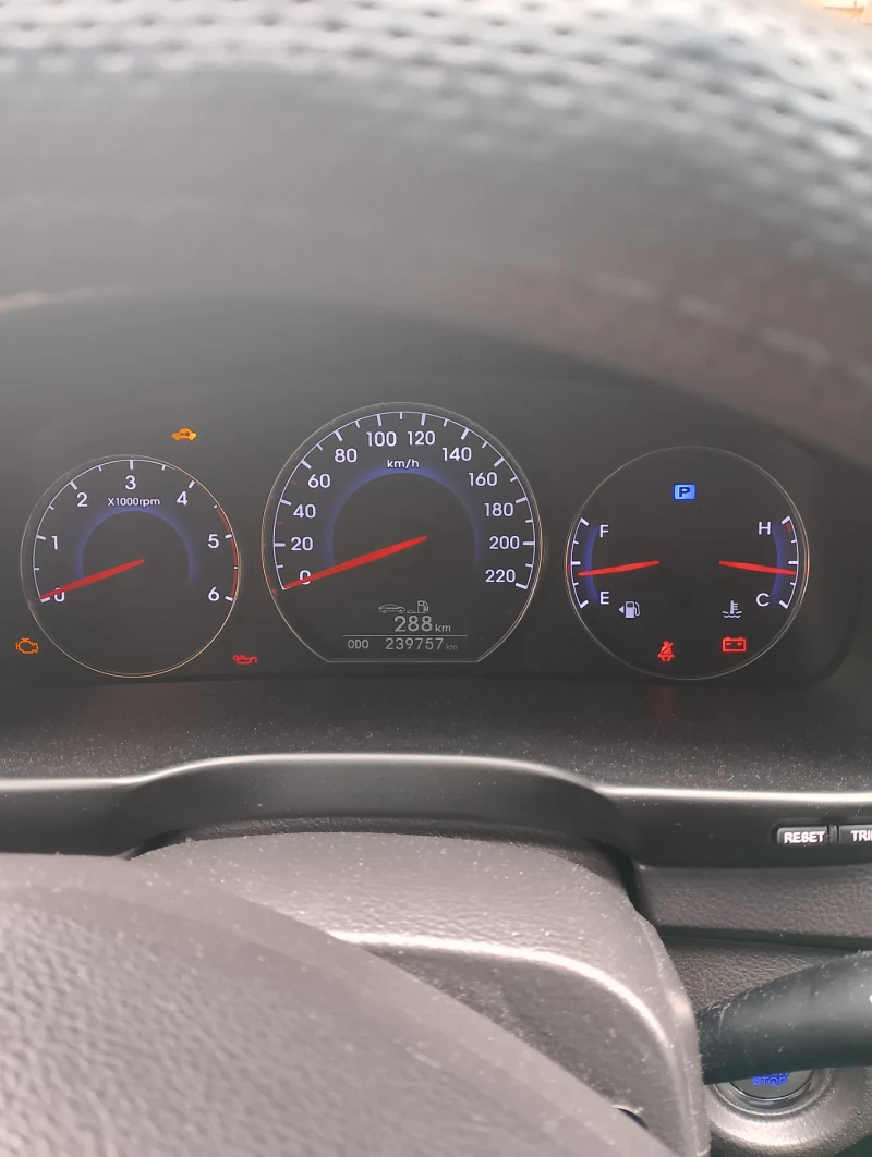 Hyundai Santa fe, снимка 5 - Автомобили и джипове - 53568261