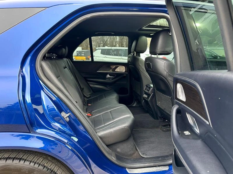 Mercedes-Benz GLE, снимка 8 - Автомобили и джипове - 54559107