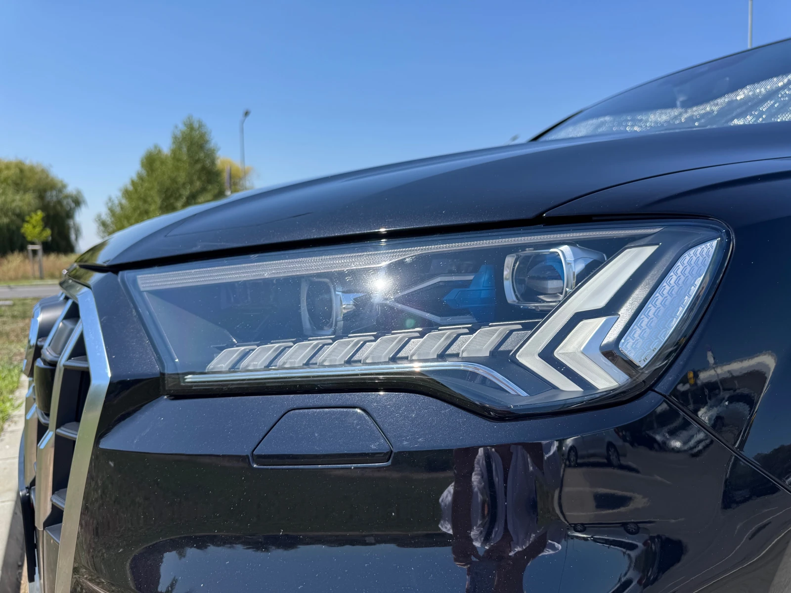 Audi SQ7     Head-Up   | Mobile.bg   15