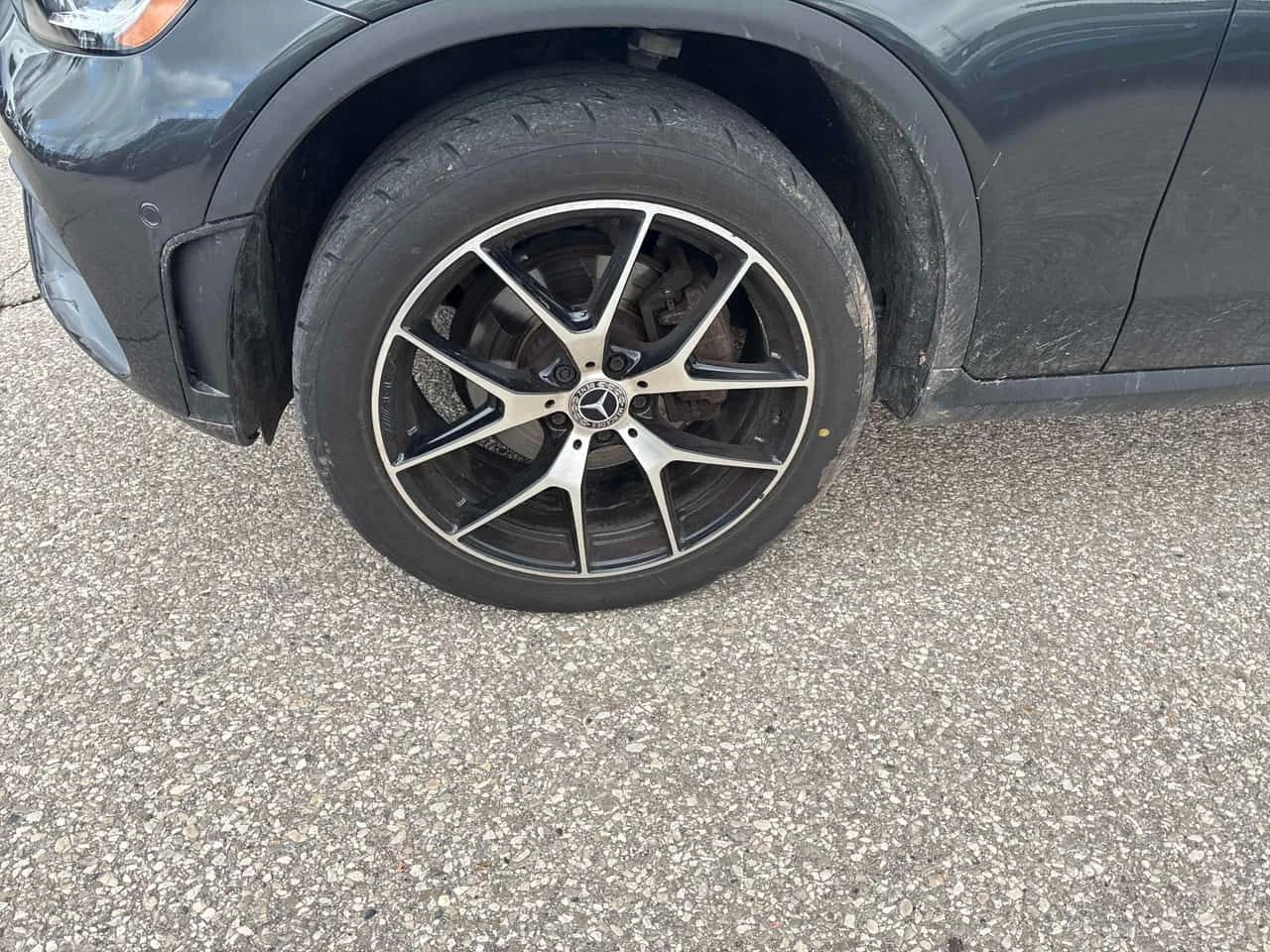 Mercedes-Benz GLC 300 CARFAX/360/ПАНОРАМА/ПОДГРЕВИ, снимка 6 - Автомобили и джипове - 53979482