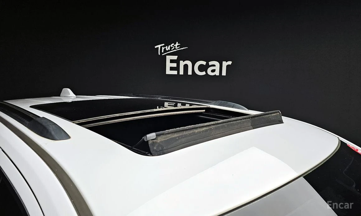 Jeep Grand cherokee OVERLAND* КОЖА* ПОДГРЕВ* ОБДУХВАНЕ* КАМЕРА* НАВИ* , снимка 16 - Автомобили и джипове - 54046664