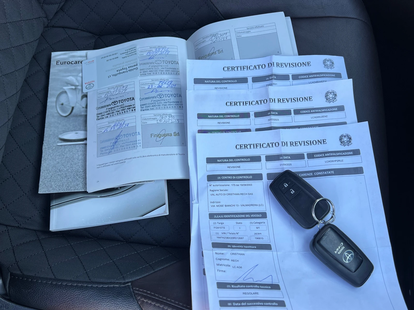 Toyota C-HR 1.8HYBRID, LOUNGE, FULL SERVICE TOYOTA, DISTR, CAM, снимка 15 - Автомобили и джипове - 54114964