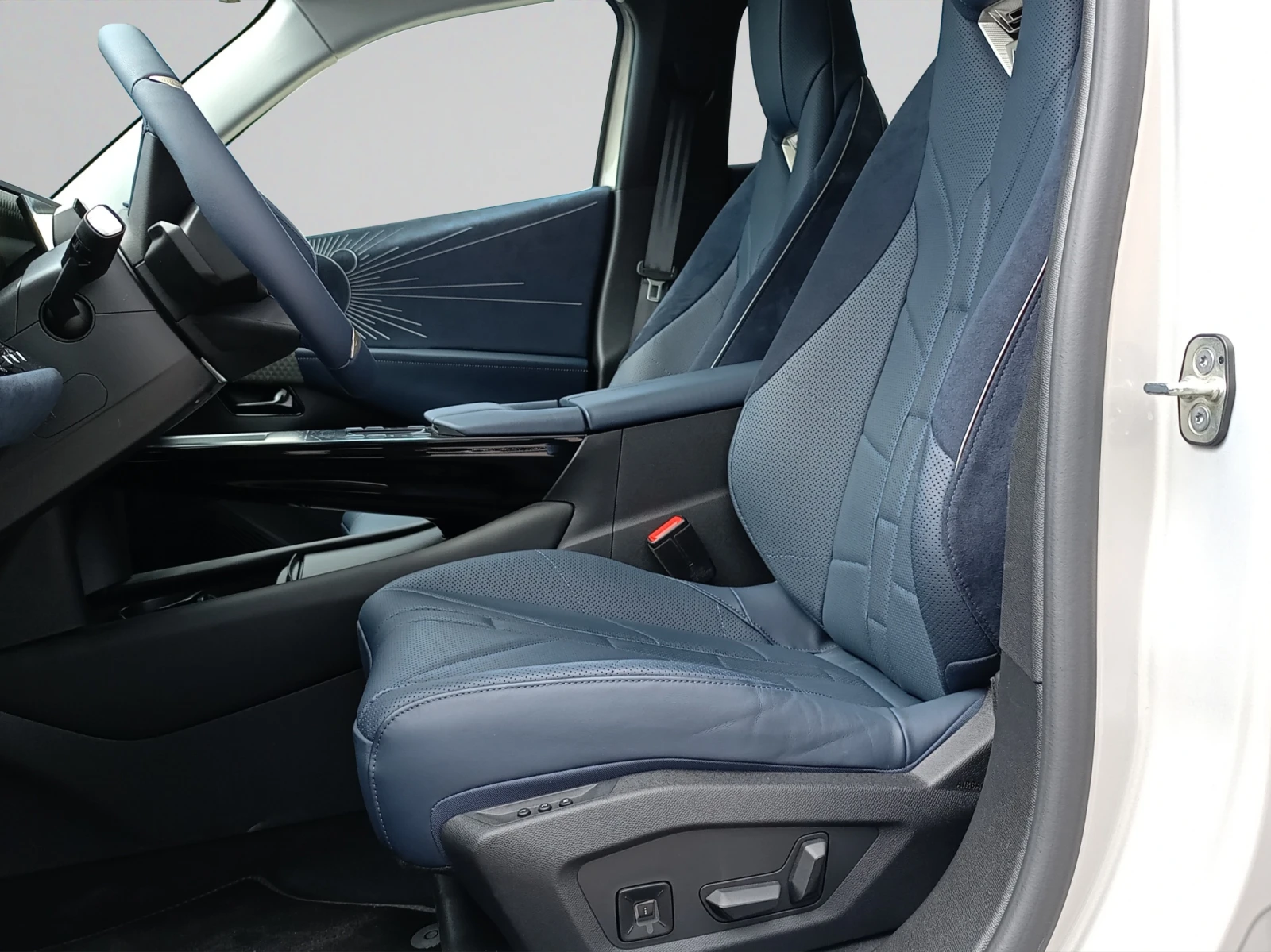 DS DS 9 No8 JULES VERNE ELECTRIC 350 LONG RANGE AWD Automa, снимка 9 - Автомобили и джипове - 54147994