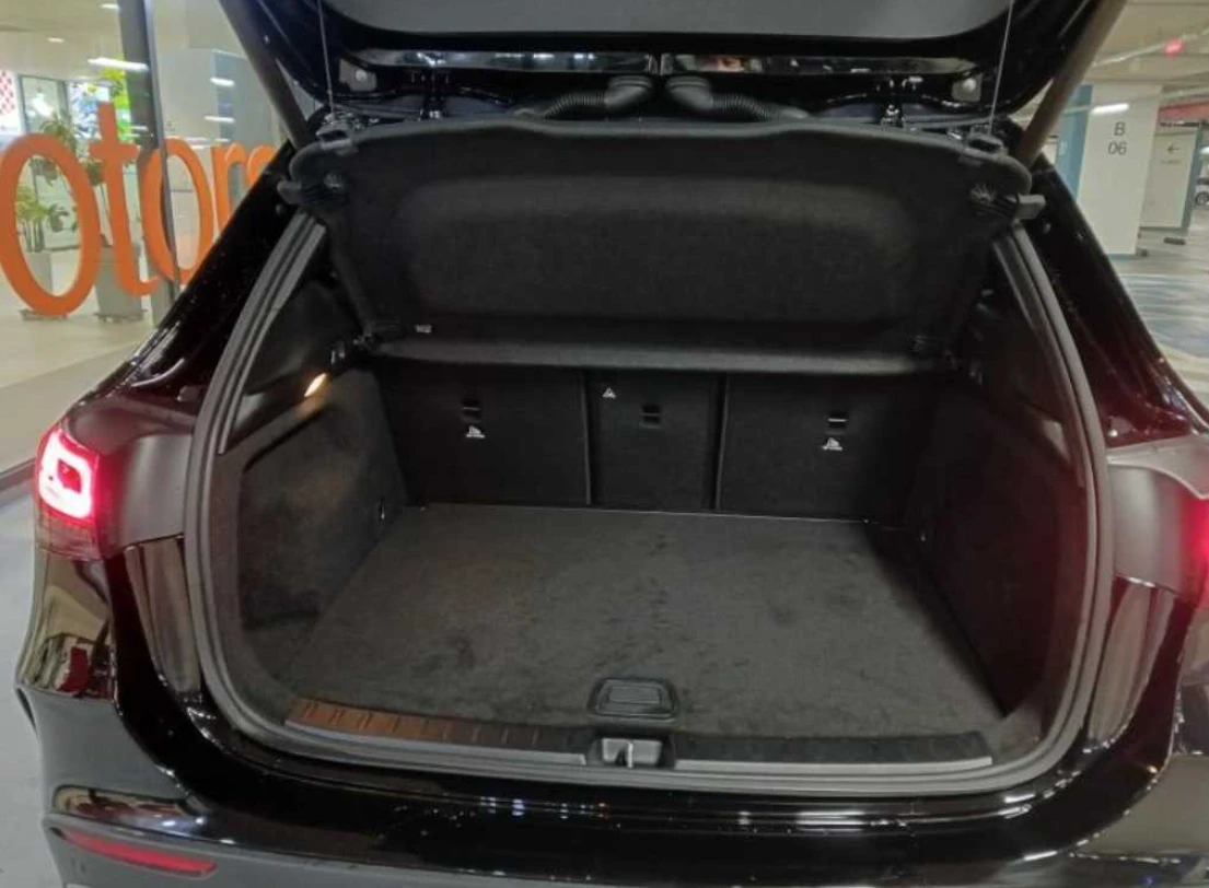 Mercedes-Benz GLA 45 AMG 4MATIC, снимка 13 - Автомобили и джипове - 54630309