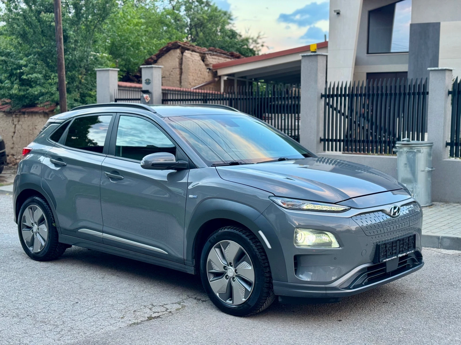Hyundai Kona 64kw Premium , снимка 2 - Автомобили и джипове - 54769217
