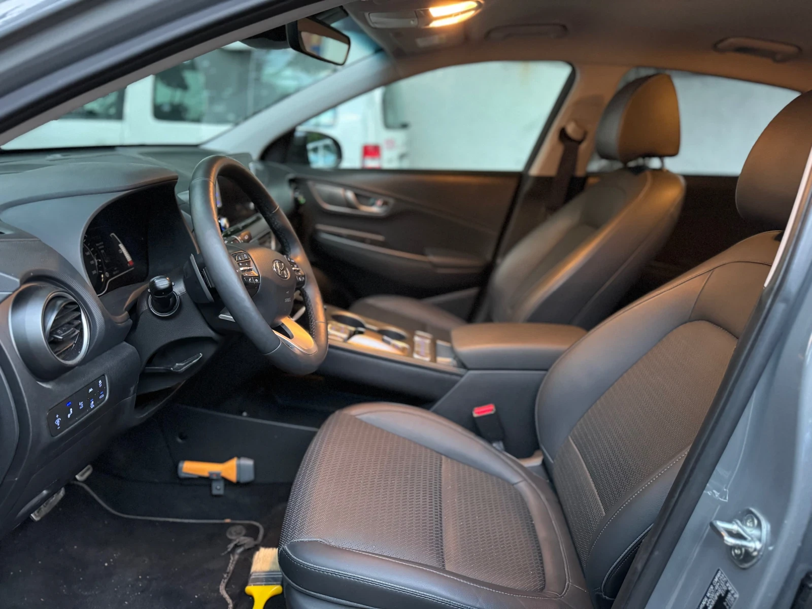 Hyundai Kona 64kw Premium , снимка 9 - Автомобили и джипове - 54769217