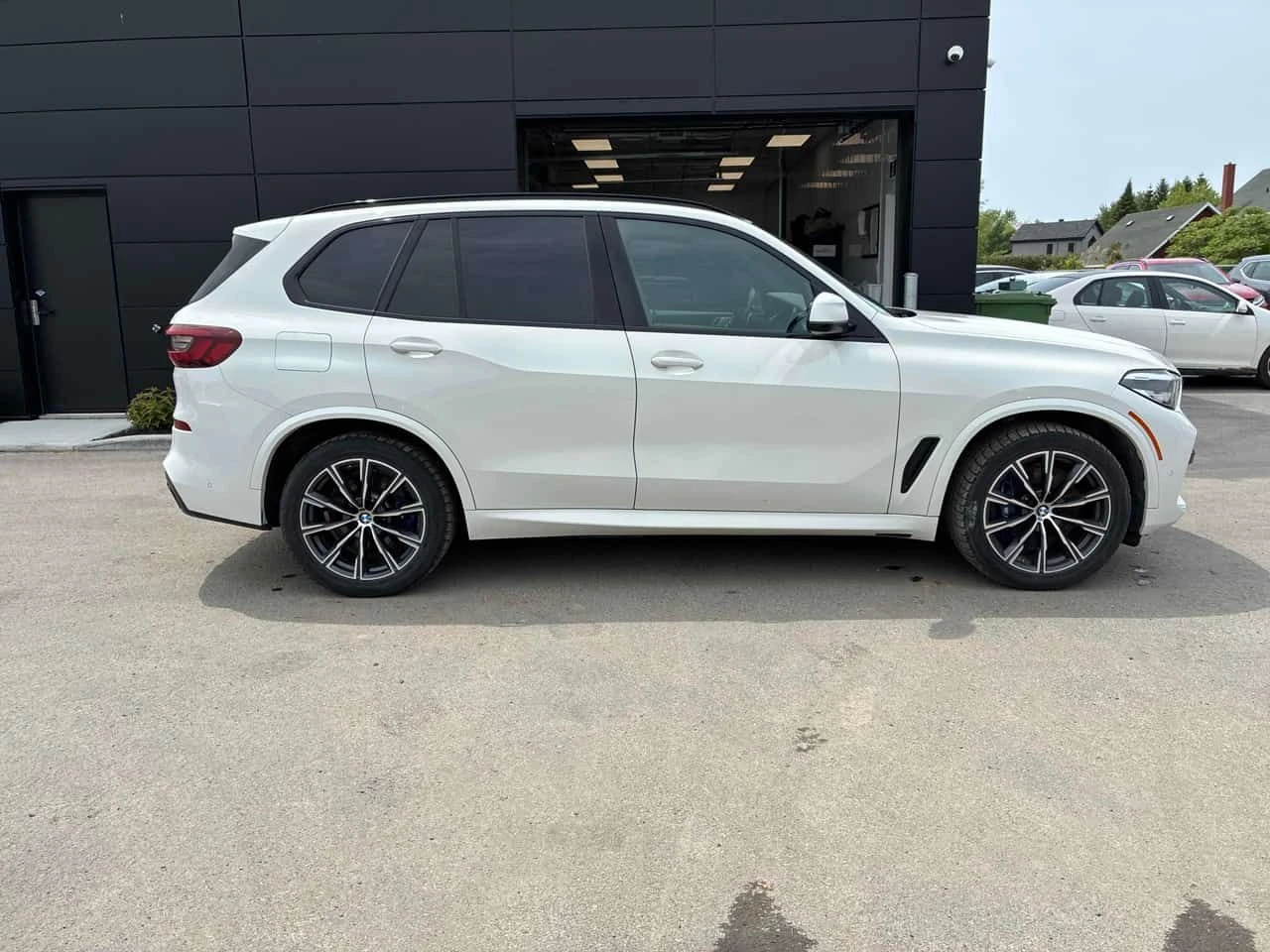 BMW X5 * xDrive45e* M-sport* БЕЗ ЗАБЕЛЕЖКИ* , снимка 3 - Автомобили и джипове - 54804254