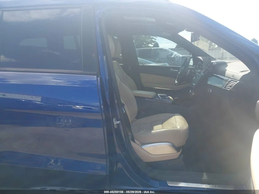 Mercedes-Benz GLS * LED* Burmester* ACTIVE COMFORT PACKAGE* , снимка 9 - Автомобили и джипове - 55046489