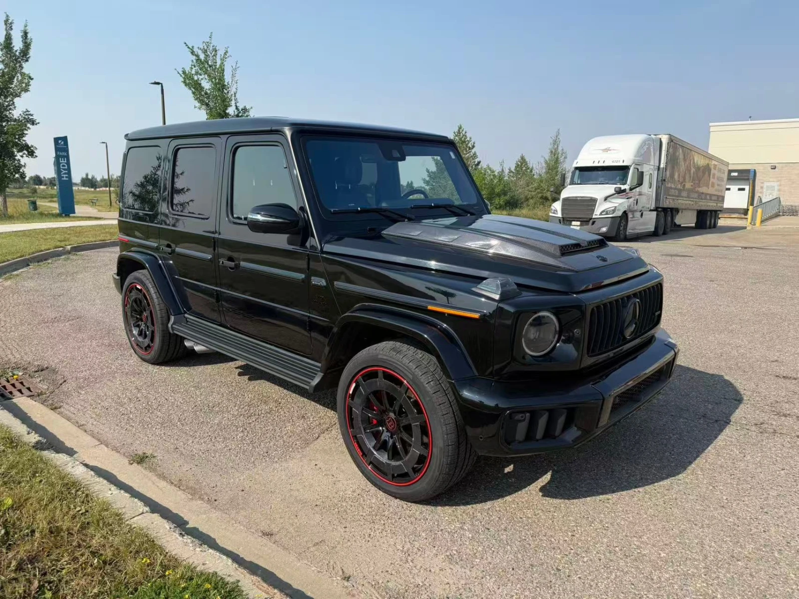 Mercedes-Benz G 63 AMG /360/DIS/BURMESTER/HEAD UP / CARFAX, снимка 13 - Автомобили и джипове - 55830618