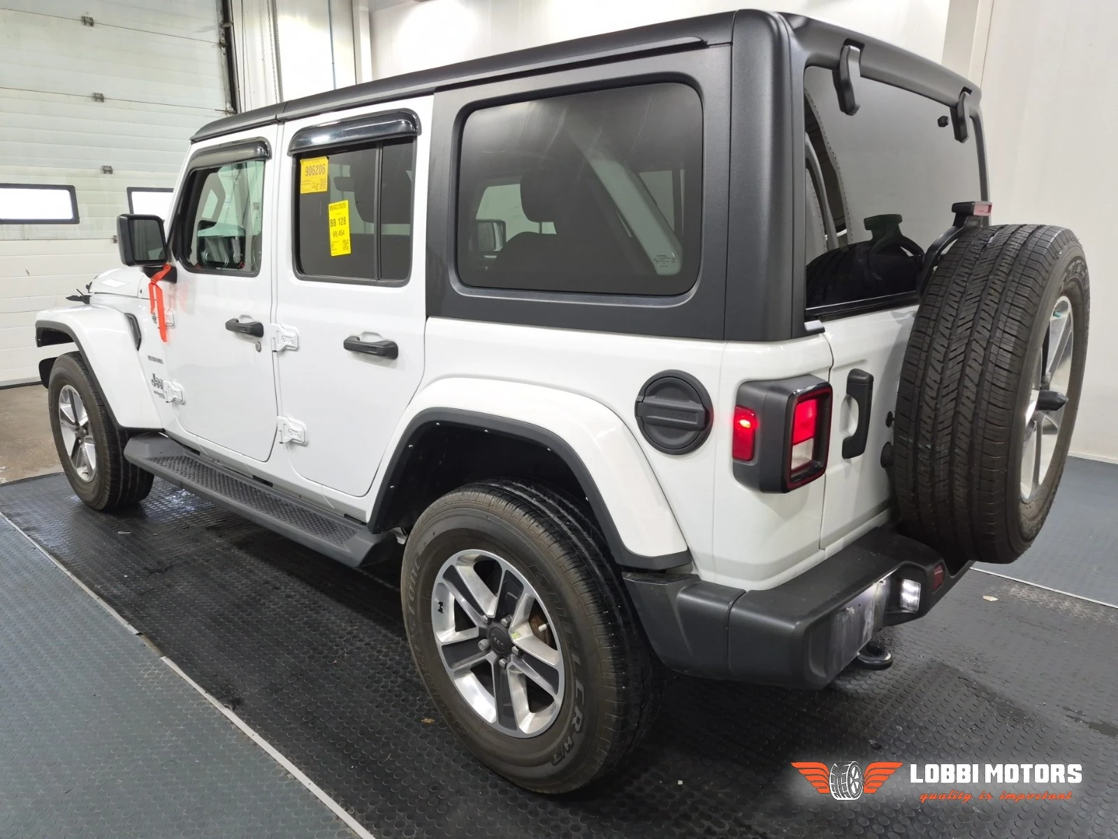 Jeep Wrangler, снимка 4 - Автомобили и джипове - 55928275