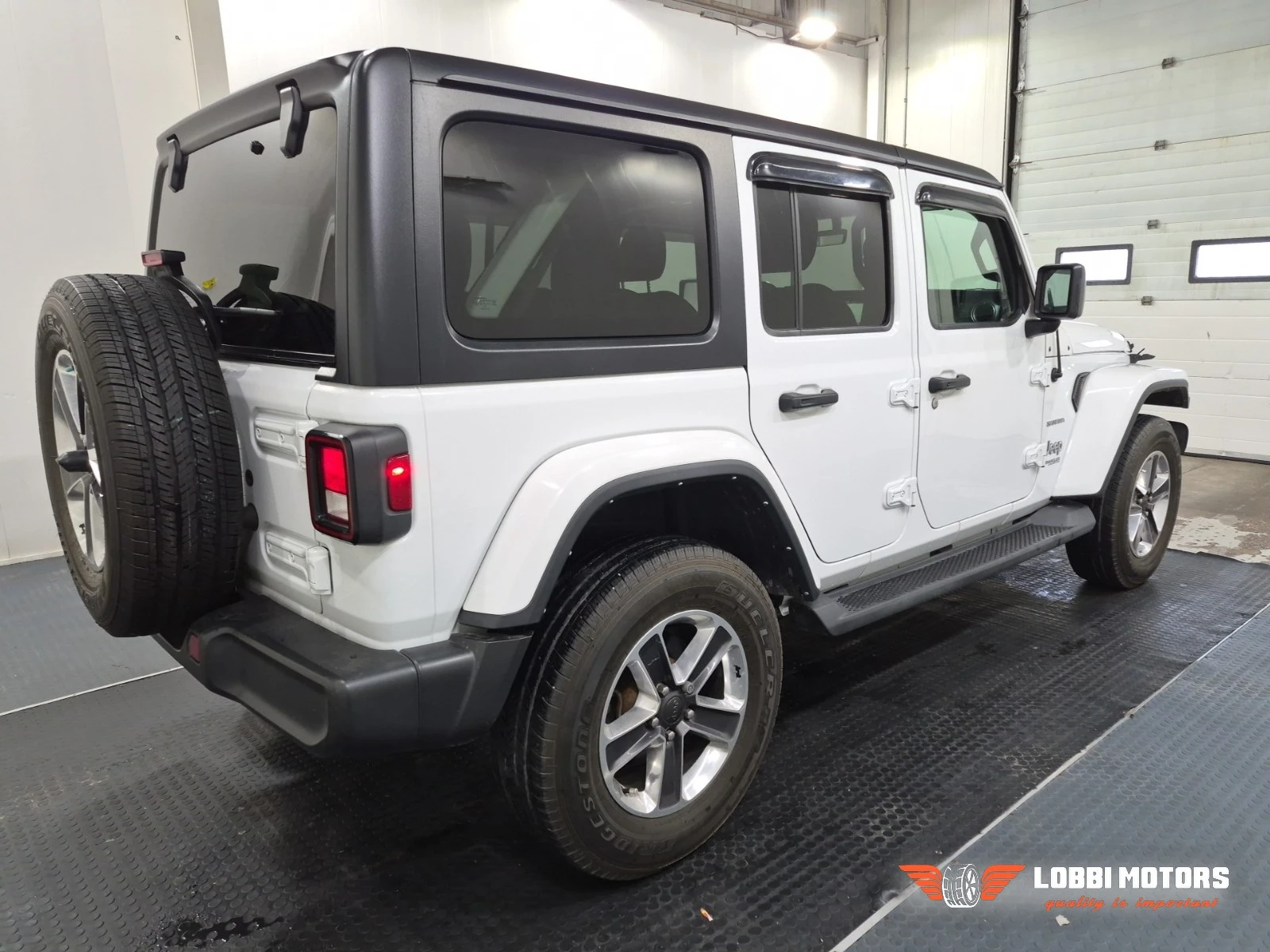 Jeep Wrangler, снимка 3 - Автомобили и джипове - 55928275