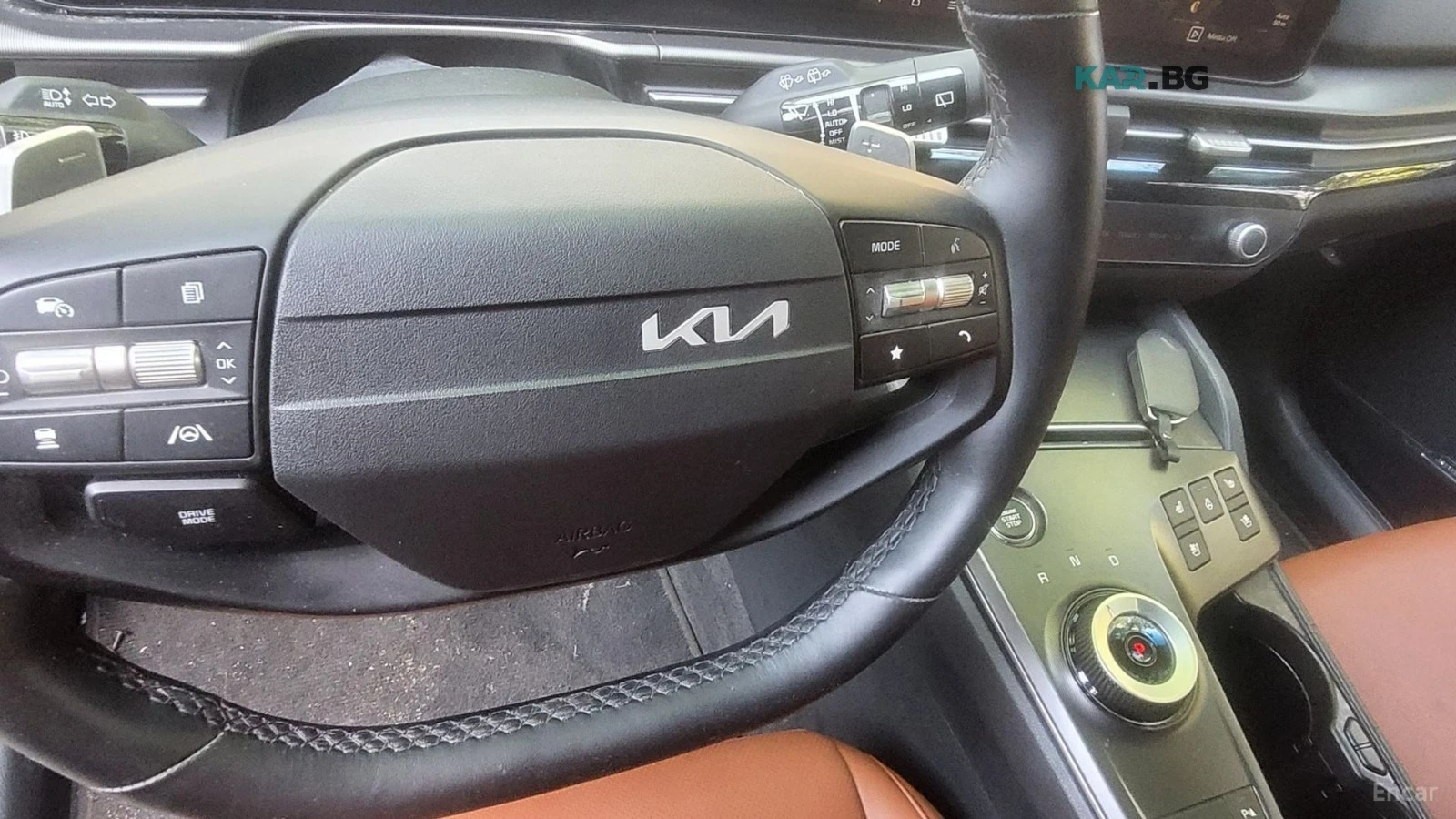 Kia Sportage 1.6 HEV* DISTRONIC* 360* ПОДГРЕВ* ОБДУХВАНЕ* , снимка 10 - Автомобили и джипове - 55989764