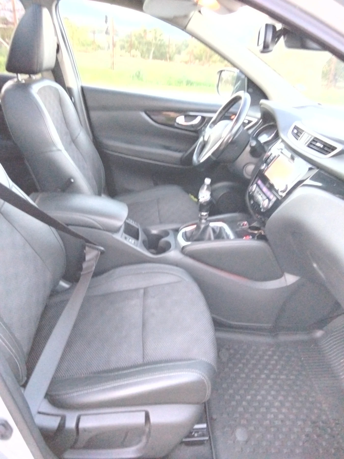Nissan Qashqai, снимка 8 - Автомобили и джипове - 55994280