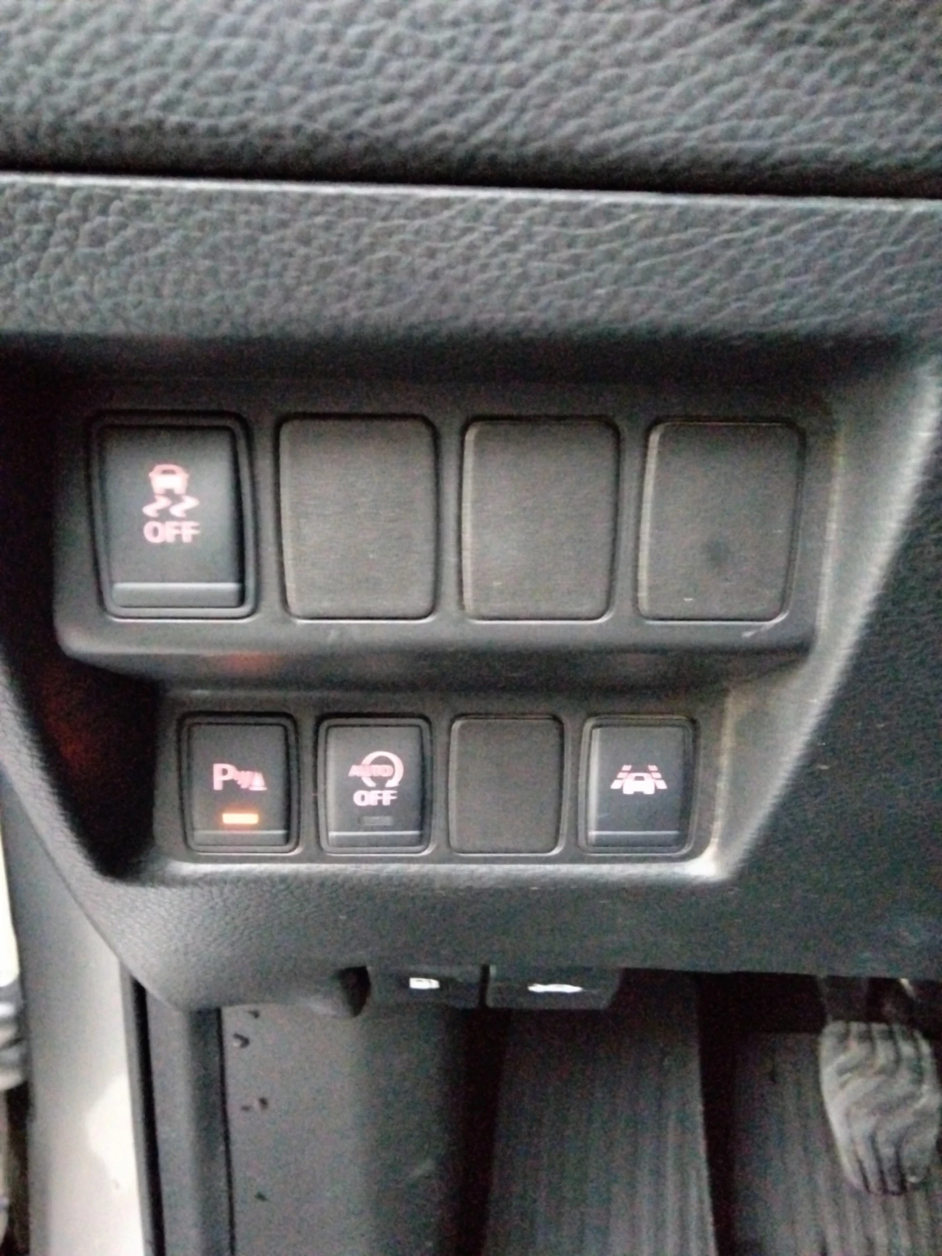 Nissan Qashqai, снимка 15 - Автомобили и джипове - 55994280