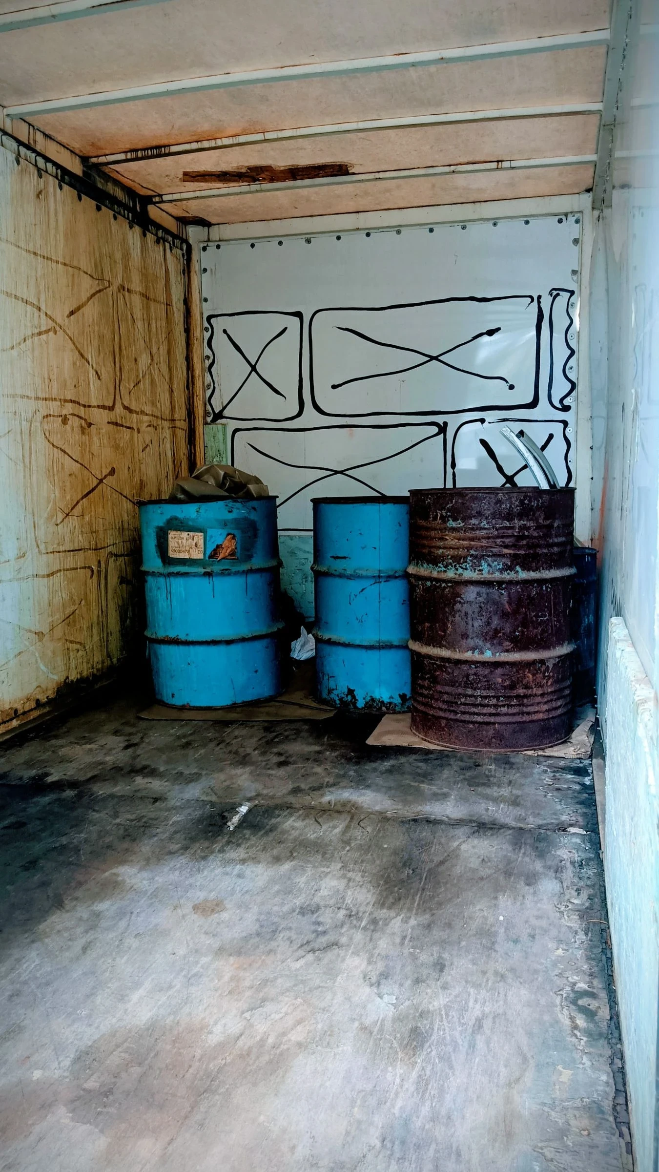 Renault Master Товарен Фургон с двигател Ивеко 6 ск, снимка 13 - Бусове и автобуси - 53741112