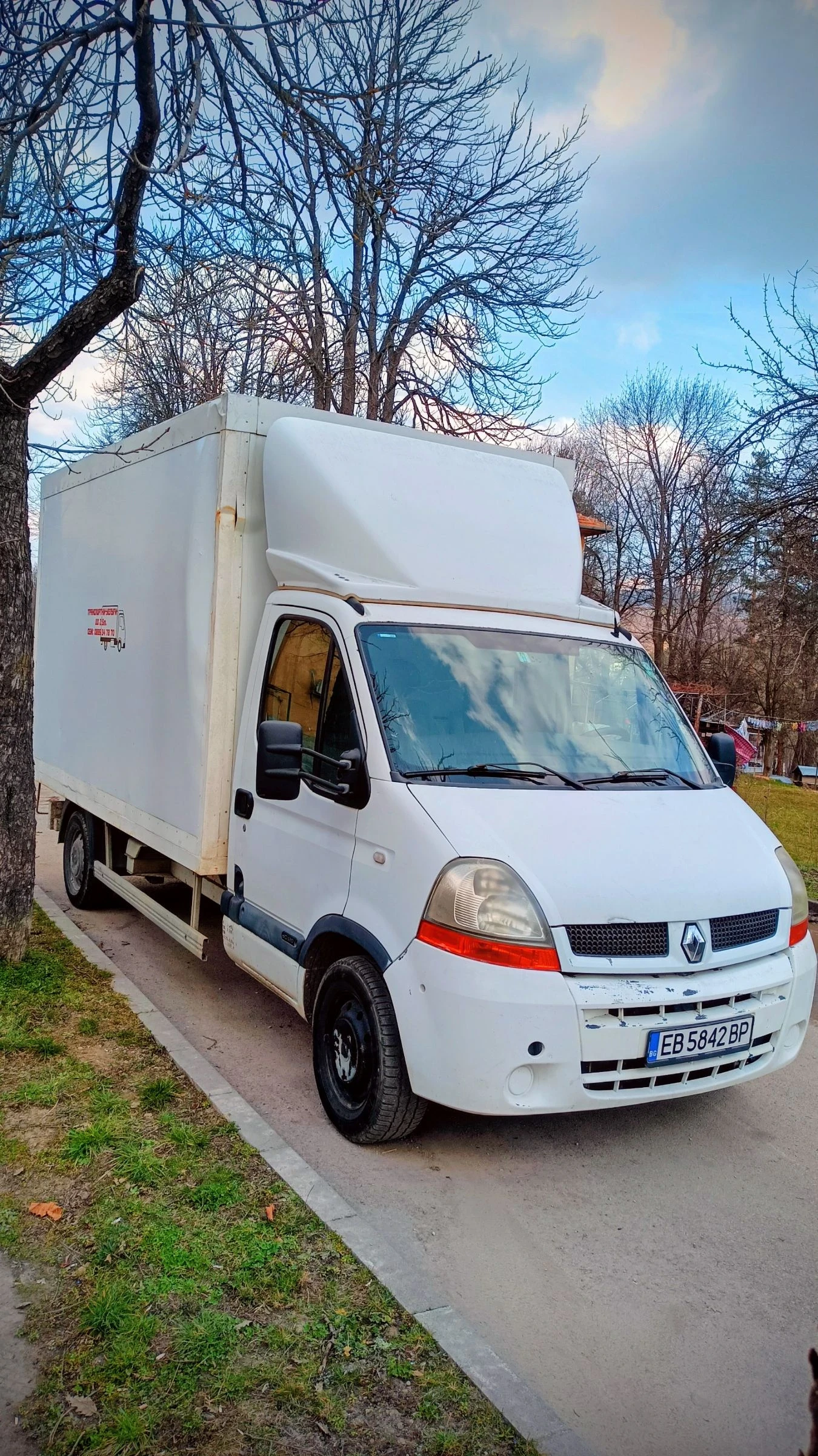 Renault Master Товарен Фургон с двигател Ивеко 6 ск