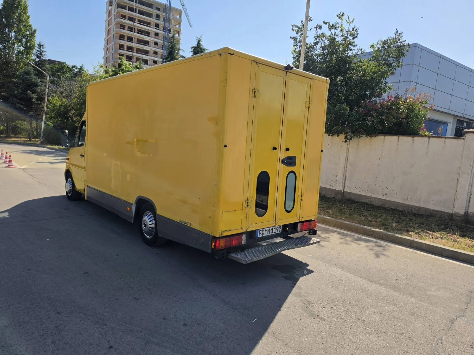 Mercedes-Benz Sprinter Кемпер, снимка 2 - Бусове и автобуси - 55644291