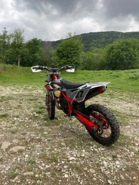 Beta Rr | Mobile.bg � ����� ������ 6