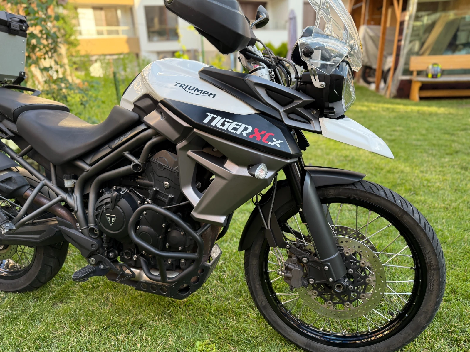 Triumph Tiger 800 XCX  - изображение 6