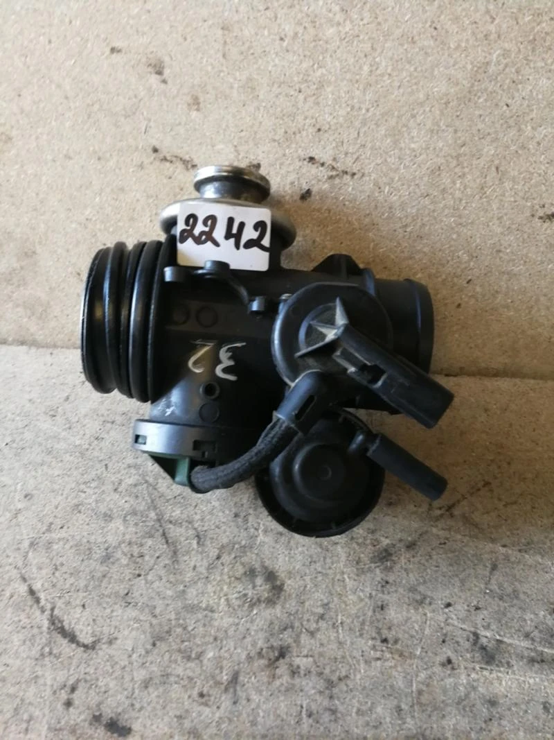 EGR клапан Citroen Fiat Peugeot - 1.9 d 1996-2006 , снимка 1 - Части - 39825988