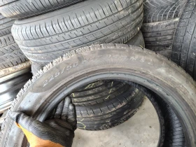 Гуми Зимни 225/50R17, снимка 7 - Гуми и джанти - 49414526