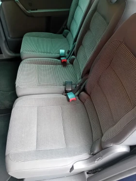 VW Touran 1.6 БЕНЗИН, снимка 12
