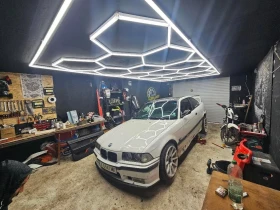 BMW 318 Is, снимка 4