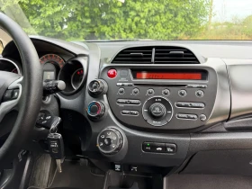 Honda Jazz 1.2i ГАЗ.ИНЖ 90кс 2-ключа Без Ръжди , снимка 13