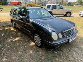 Mercedes-Benz E 320 Elegance, снимка 2