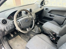 Ford Fiesta, снимка 8 - Автомобили и джипове - 44293874