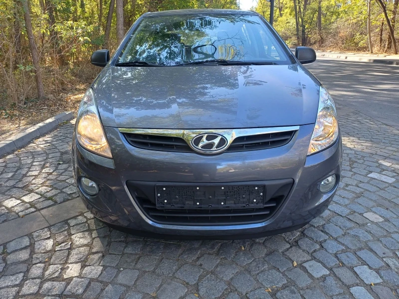 Hyundai I20 1.2 бензин , снимка 8 - Автомобили и джипове - 47709469