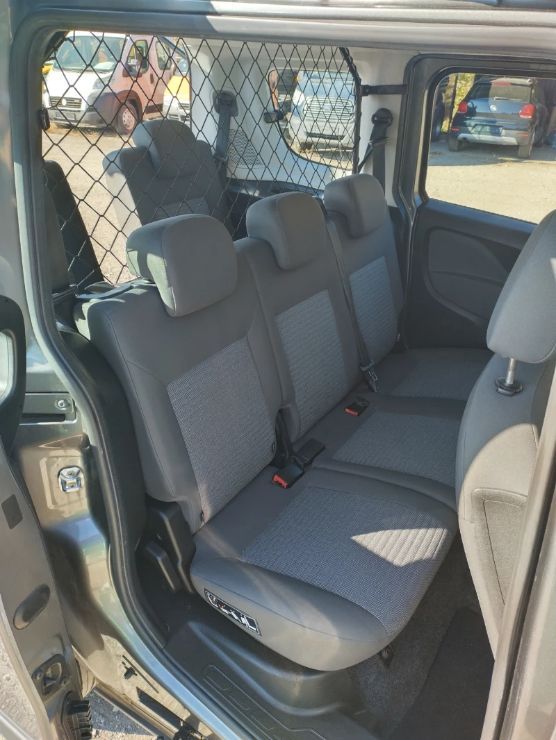 Fiat Doblo 1.6 JTD-7 места Швейцария , снимка 6 - Автомобили и джипове - 48562405