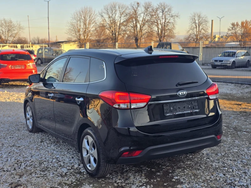 Kia Carens 1.7 CRDI * 141к.с.* SWISS* FULL* , снимка 7 - Автомобили и джипове - 48732467