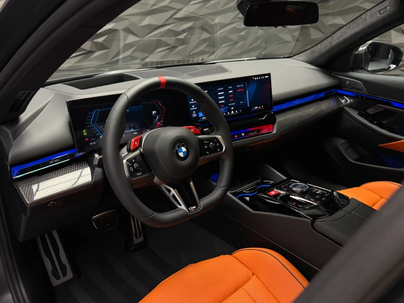 BMW M5 G90 Ceramic* B&W* Carbon* Ultimate Package, снимка 11 - Автомобили и джипове - 50643976