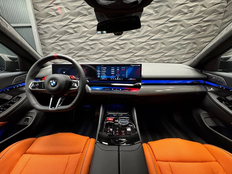BMW M5 G90 Ceramic* B&W* Carbon* Ultimate Package, снимка 5 - Автомобили и джипове - 50643976