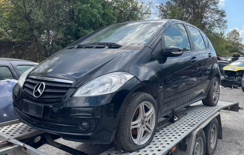 Mercedes-Benz A 180 180 cdi facelift, снимка 2 - Автомобили и джипове - 51659395