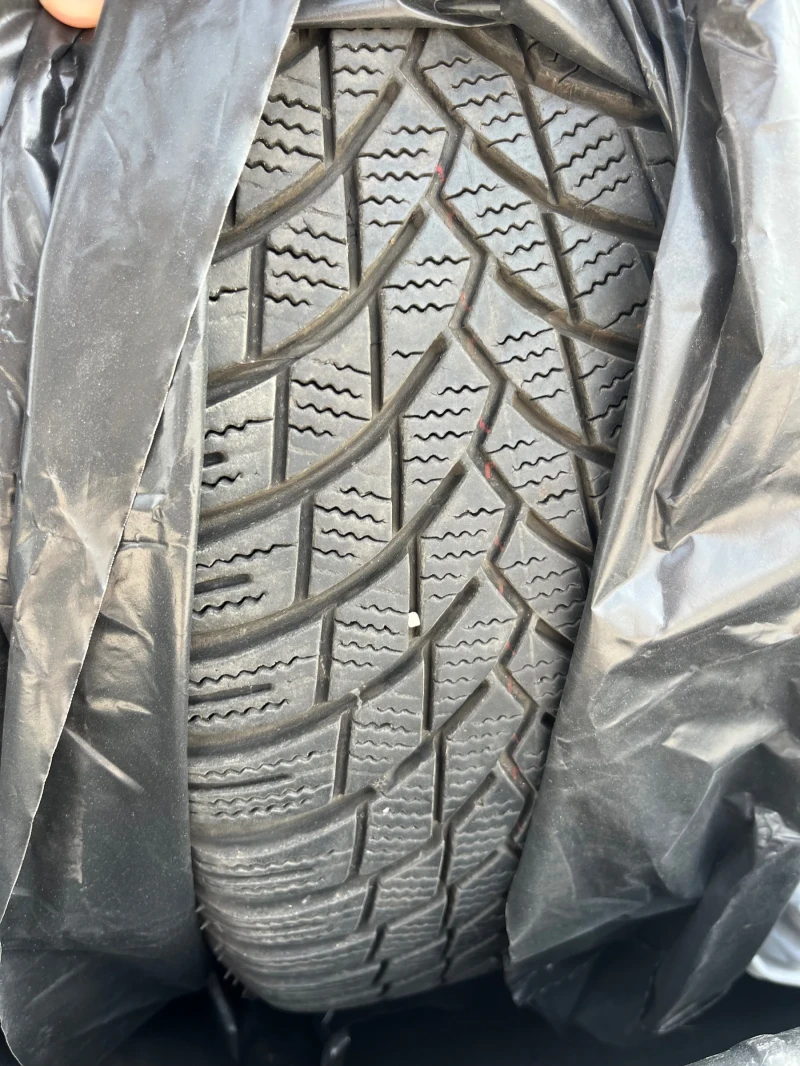 Peugeot 308 1.6 HDi, снимка 14 - Автомобили и джипове - 51678963